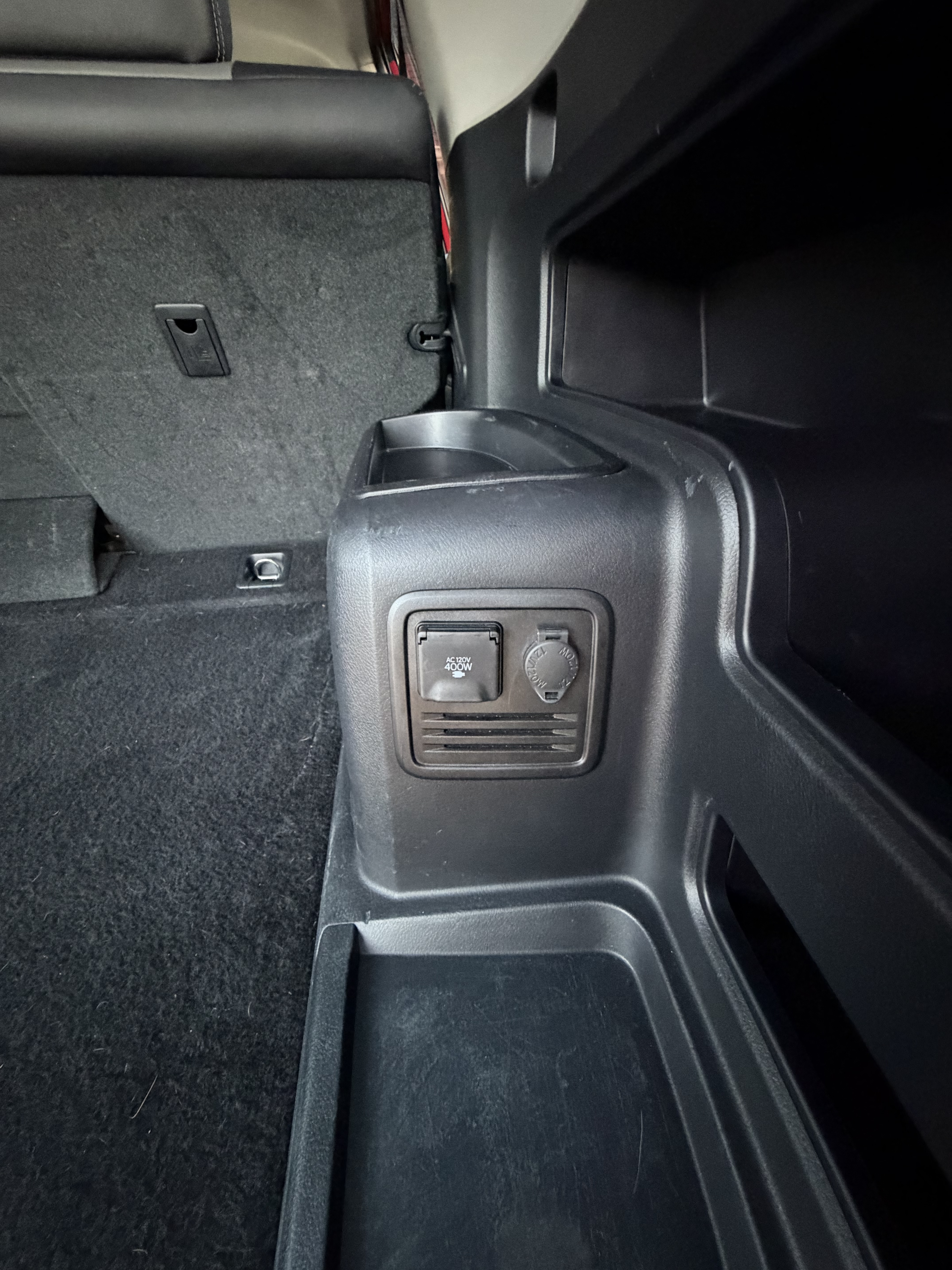 Used 2023 Toyota 4Runner SR5 Premium AWD/4WD image 32