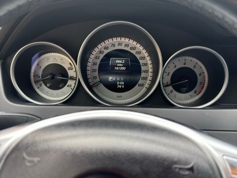 Used 2014 Mercedes-Benz C 250 Sedan image 11