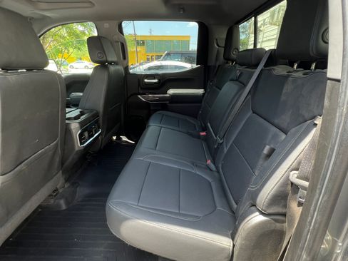 Used 2022 Chevrolet Silverado 1500 LTZ w/ Technology Package AWD/4WD image 21