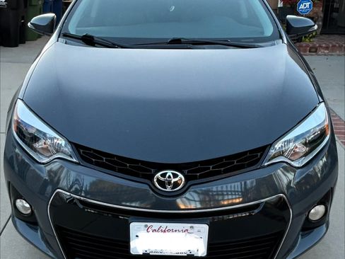 Used 2016 Toyota Corolla S Premium image 9