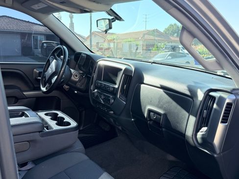 Used 2017 Chevrolet Silverado 1500 LT w/ All Star Edition image 10