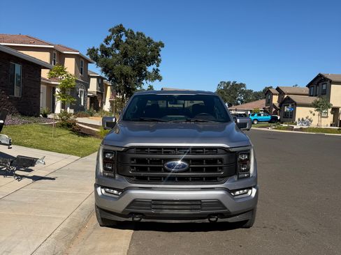 Used 2021 Ford F150 Lariat w/ Equipment Group 502A High AWD/4WD image 10
