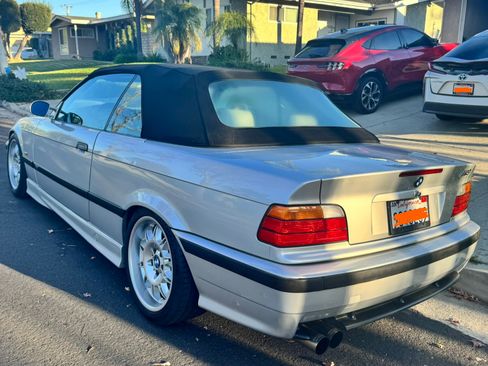 Used 1999 BMW M3 Convertible image 2