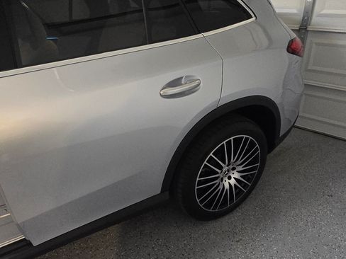 Used 2024 Mercedes-Benz GLC 300 4MATIC image 14