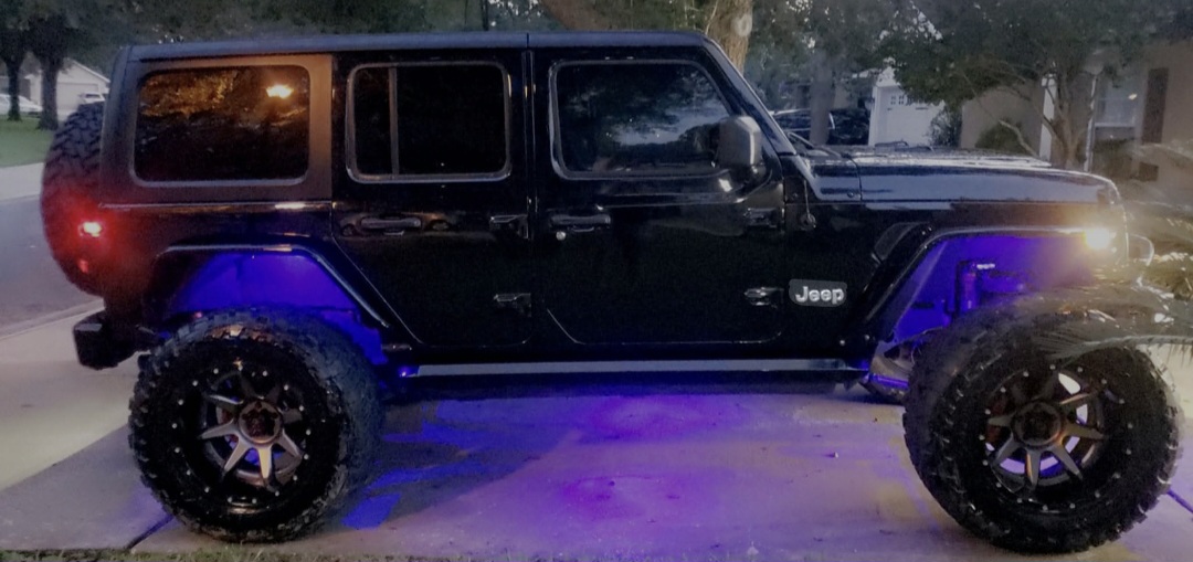 Used 2020 Jeep Wrangler Unlimited Sport S AWD/4WD image 2