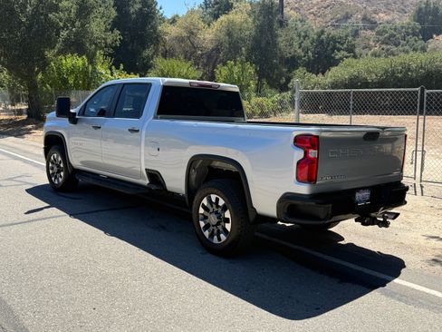 Used 2021 Chevrolet Silverado 2500 Custom w/ Gooseneck/5TH Wheel Package RWD image 4