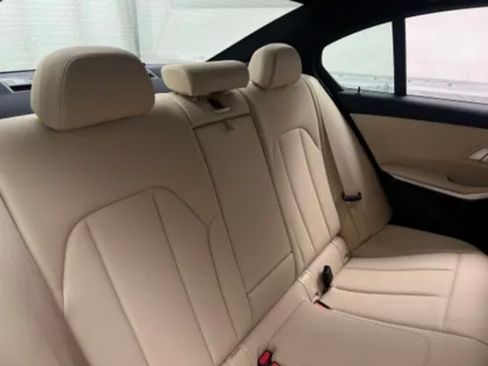 Used 2021 BMW 330e w/ Convenience Package RWD image 5