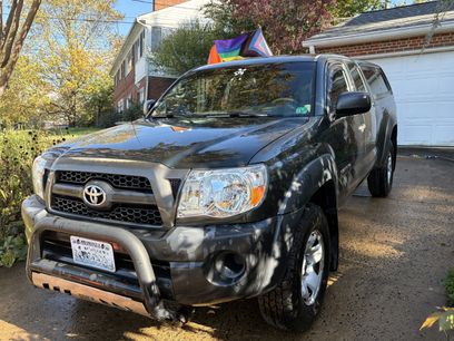 Used 2011 Toyota Tacoma Pickup 4D 6 ft