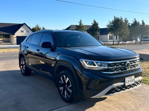 Used 2022 Volkswagen Atlas Cross Sport SE image 10