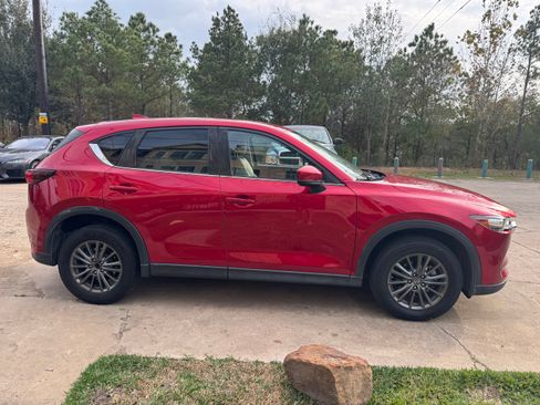 Used 2019 MAZDA CX-5 Touring image 17
