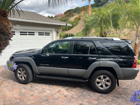 Used 2003 Toyota 4Runner Sport image 1