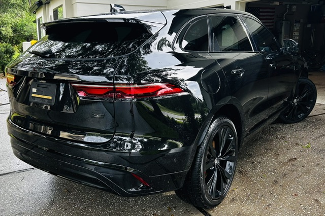 Used 2026 Jaguar F-PACE R-Dynamic S AWD/4WD image 5