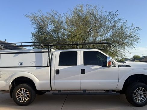 Used 2016 Ford F250 XL w/ Power Equipment Group AWD/4WD image 4