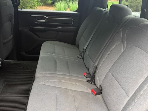 Used 2021 RAM 1500 Big Horn AWD/4WD image 16