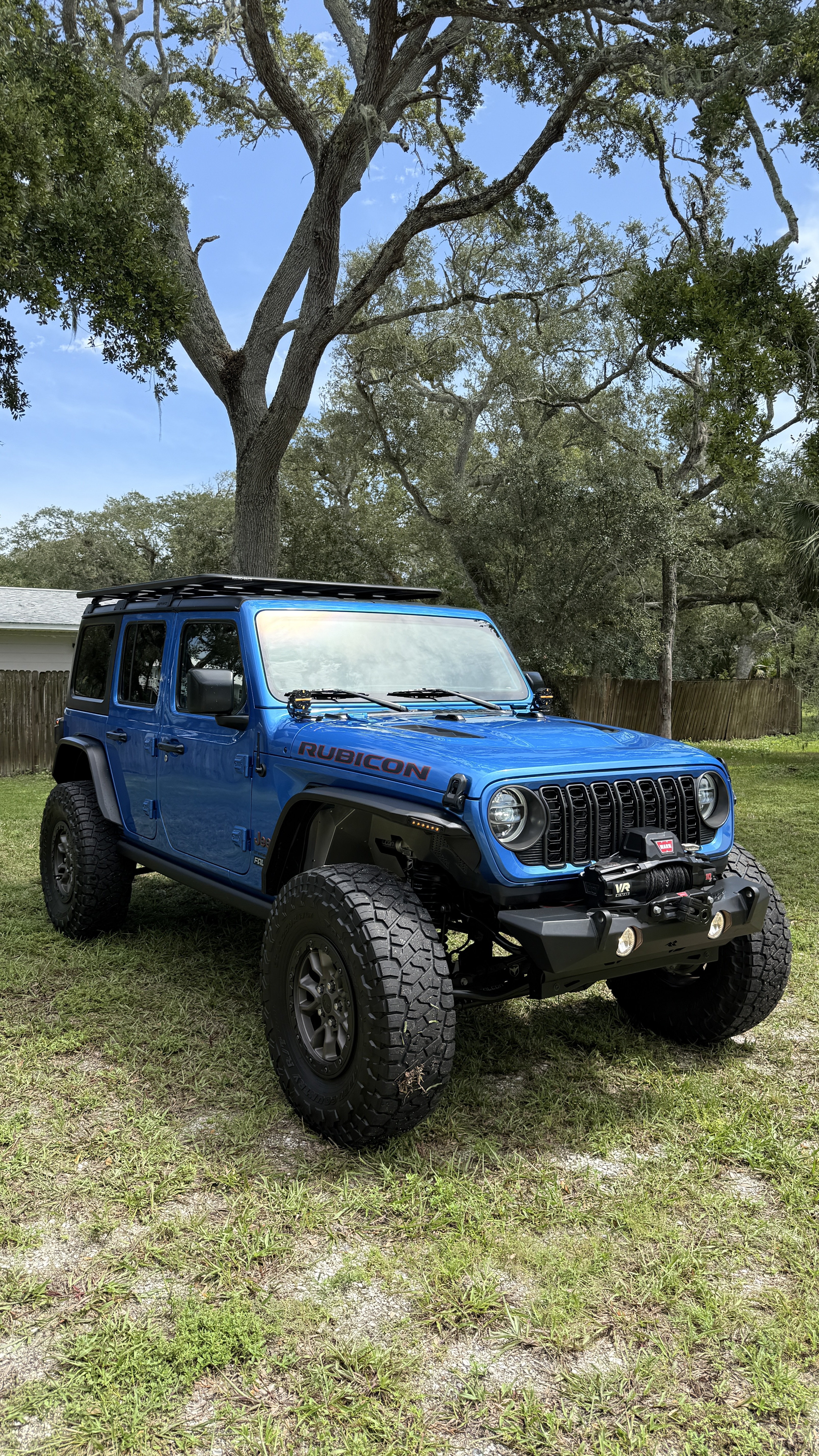 Used 2023 Jeep Wrangler Unlimited Rubicon AWD/4WD image 2