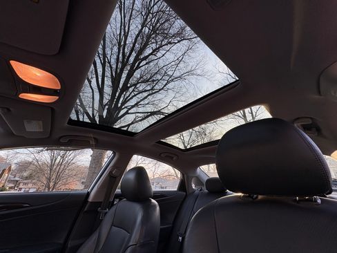 Used 2013 Hyundai Sonata Limited w/ Premium Pkg image 14