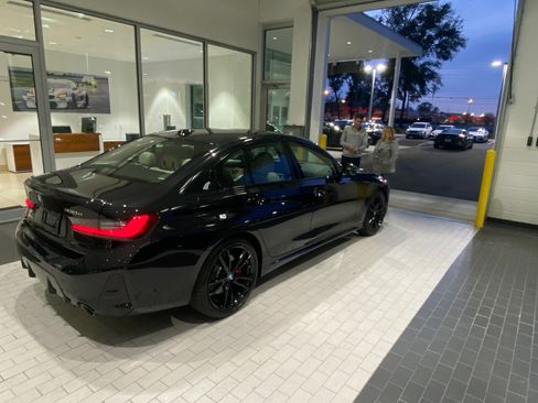 Used 2024 BMW 330e w/ Premium Package RWD image 8