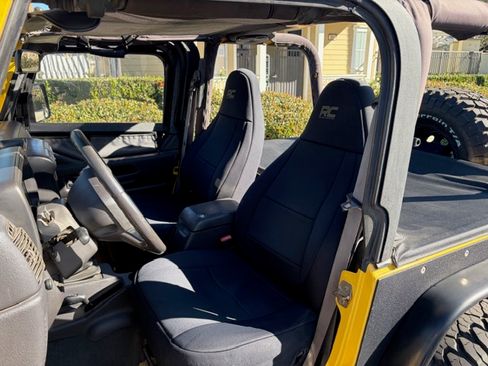 Used 2000 Jeep Wrangler Sport image 10