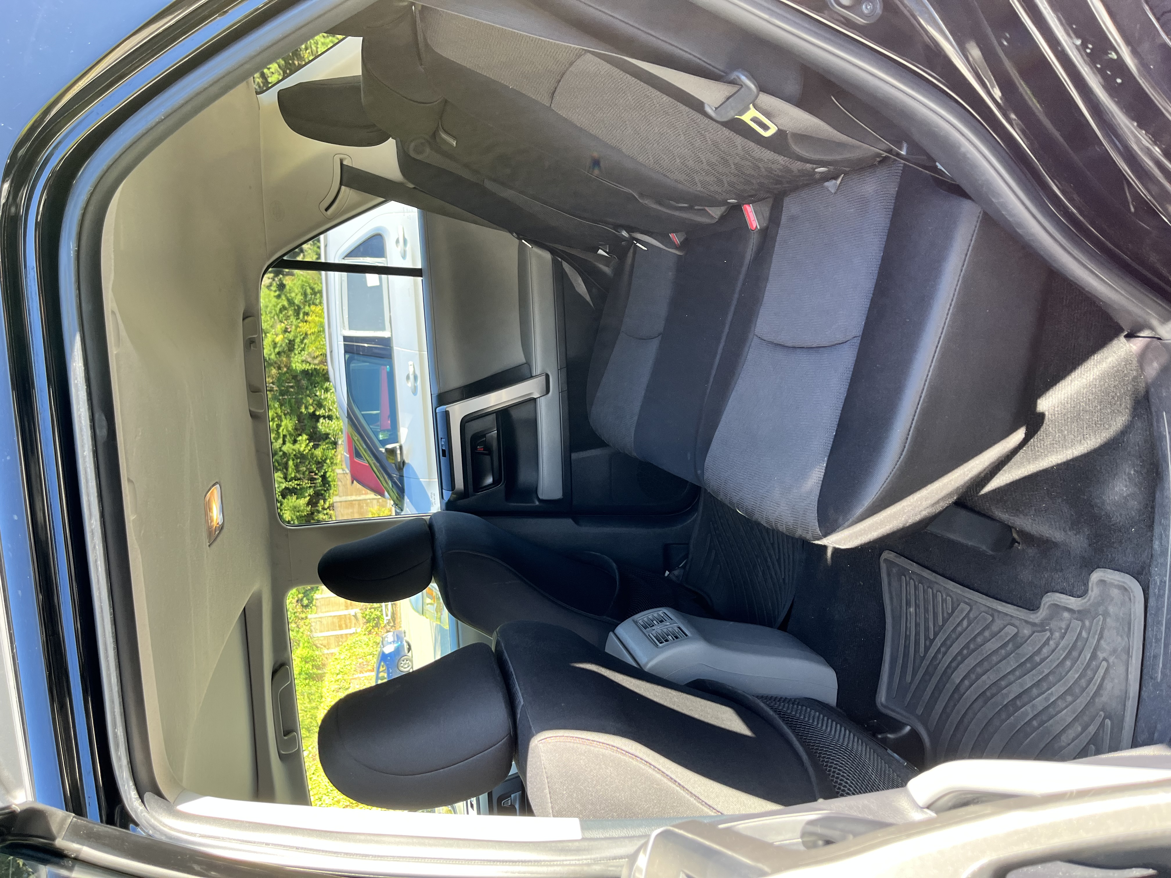 Used 2011 Toyota 4Runner Trail AWD/4WD image 10