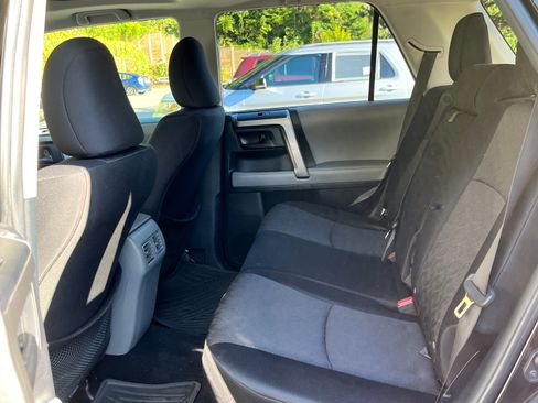 Used 2011 Toyota 4Runner Trail image 10