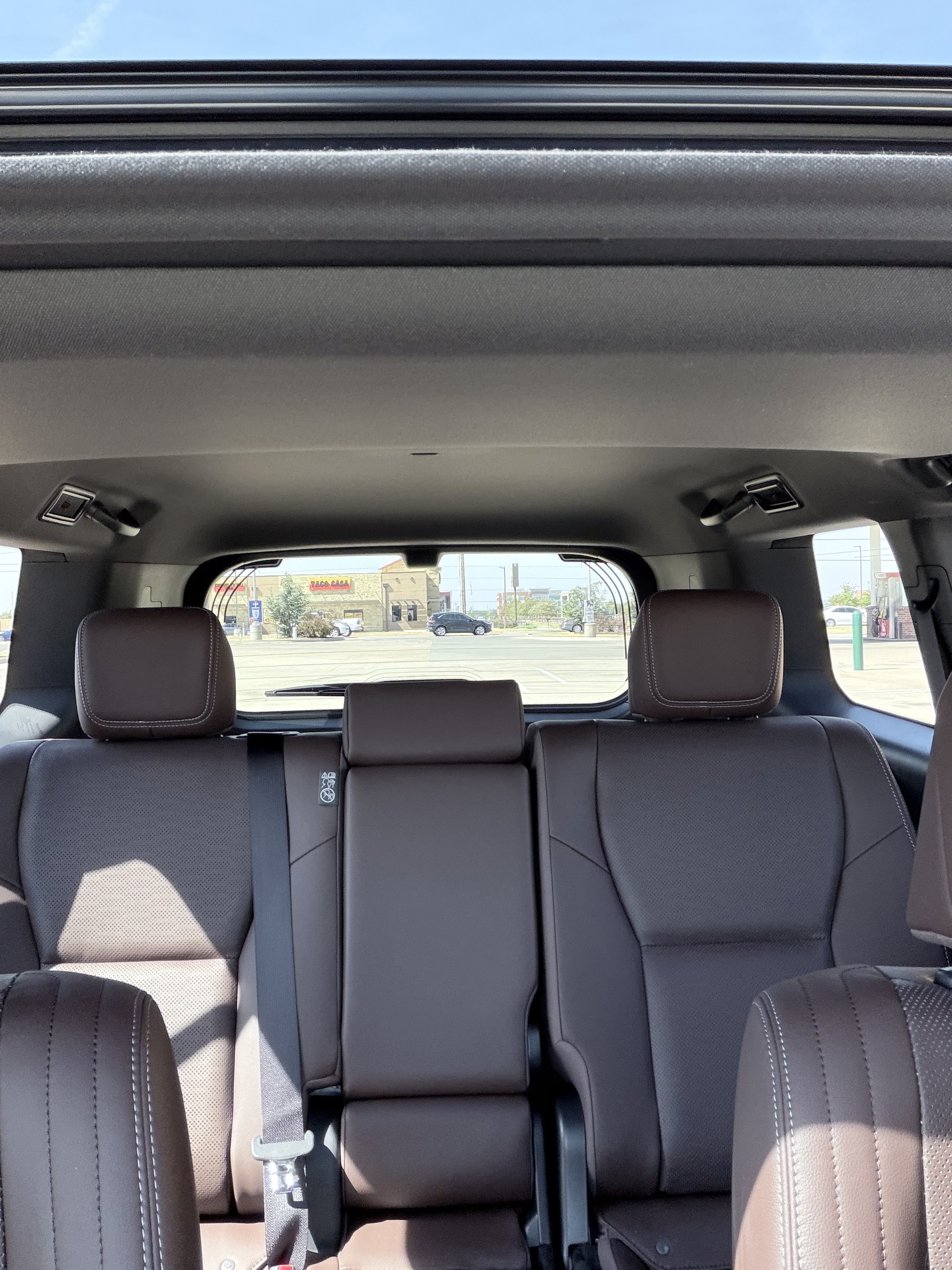 Used 2027 Toyota Land Cruiser w/ Premium Package AWD/4WD image 12