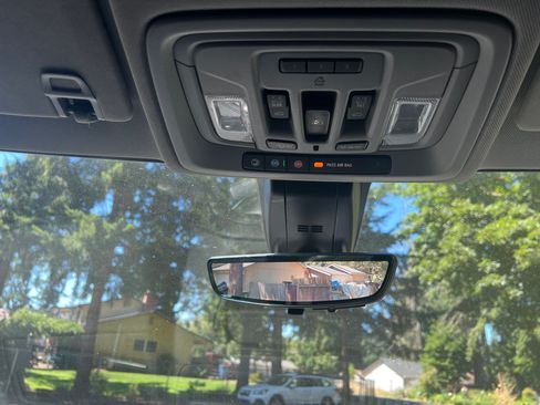 Used 2020 GMC Sierra 2500 Denali w/ Denali Ultimate Package image 17