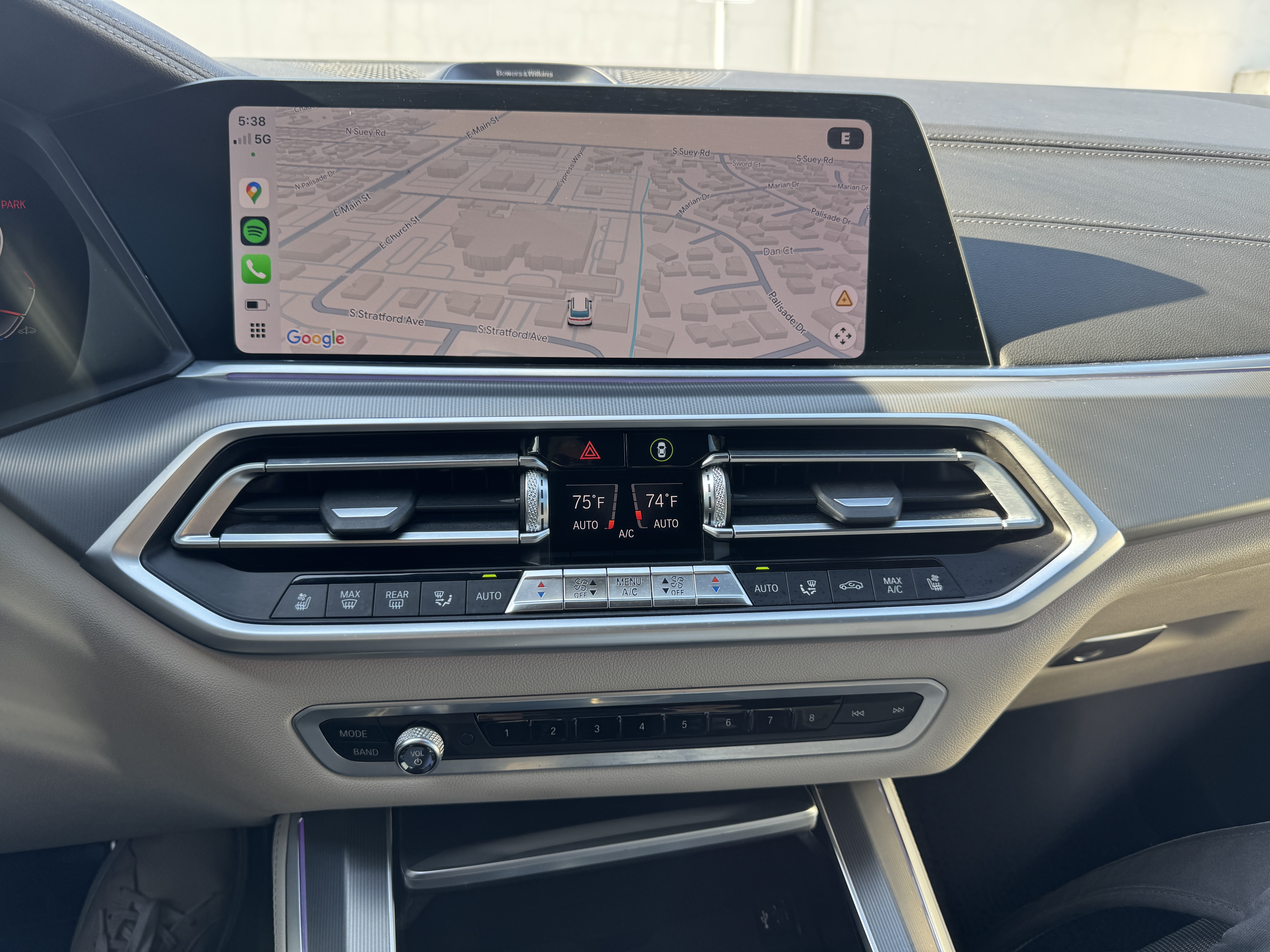 Used 2020 BMW X5 M50i w/ Executive Package AWD/4WD image 15