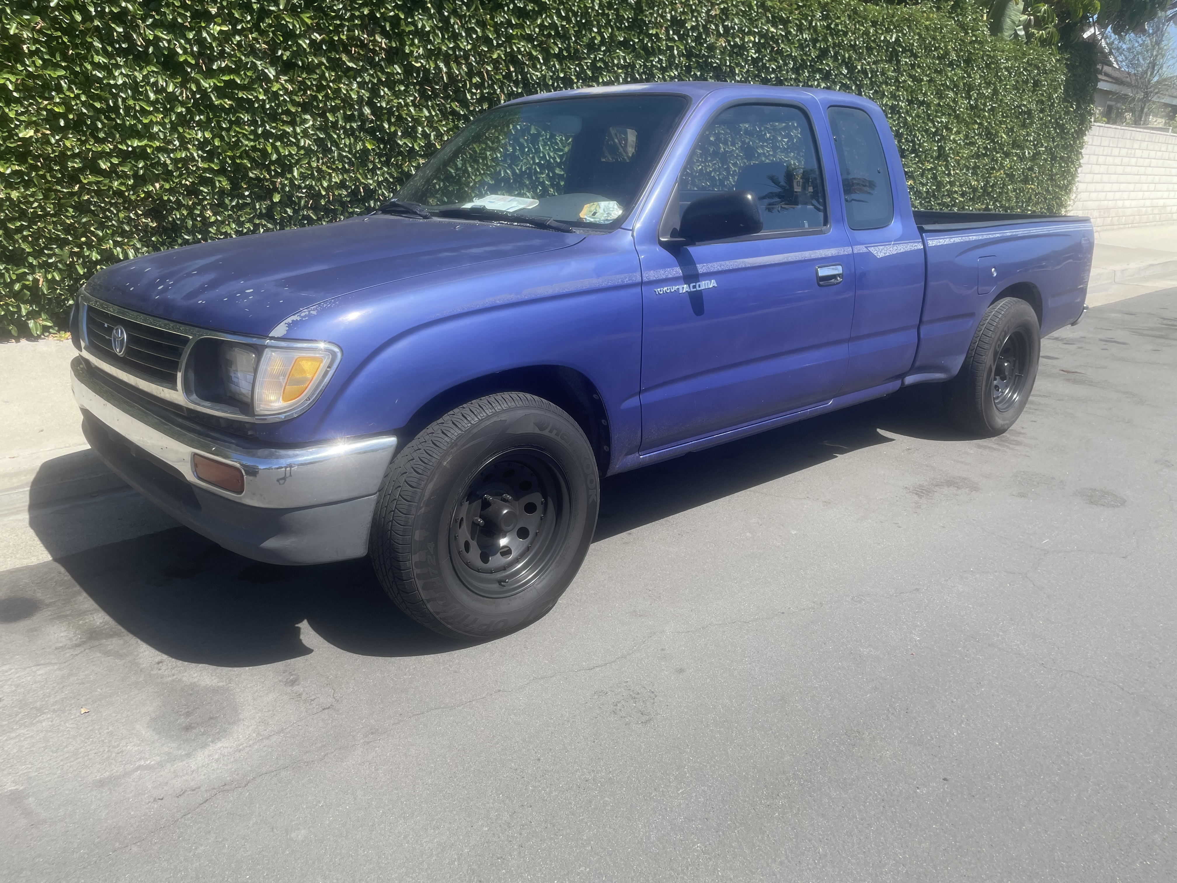 Used 1995 Toyota Tacoma 2WD Xtracab V6 image 2