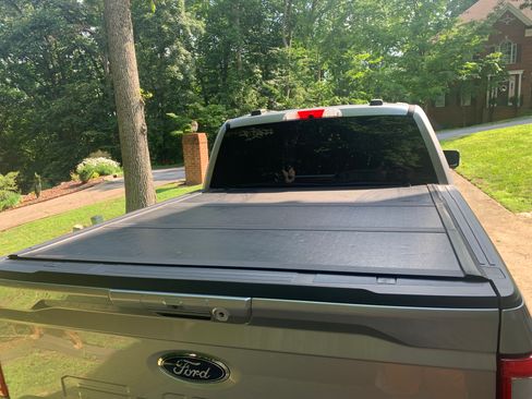 Used 2021 Ford F150 Lariat AWD/4WD image 22