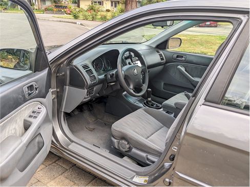 Used 2005 Honda Civic EX image 11
