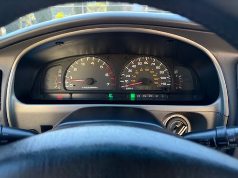 Used 2002 Toyota 4Runner SR5 image 14