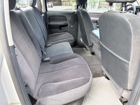Used 2004 Dodge Ram 2500 Truck SLT image 12