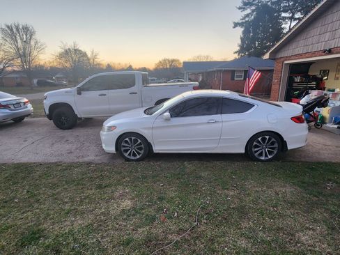 Used 2013 Honda Accord EX-L image 2