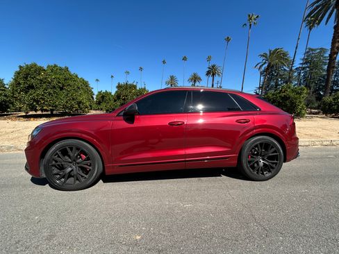 Used 2023 Audi SQ8 Prestige image 12