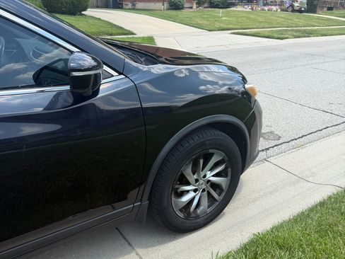 Used 2014 Nissan Rogue SL FWD image 10