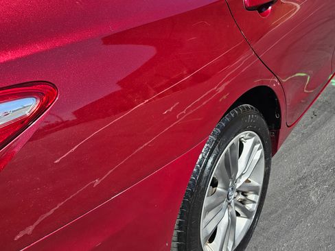 Used 2015 Toyota Camry SE image 12