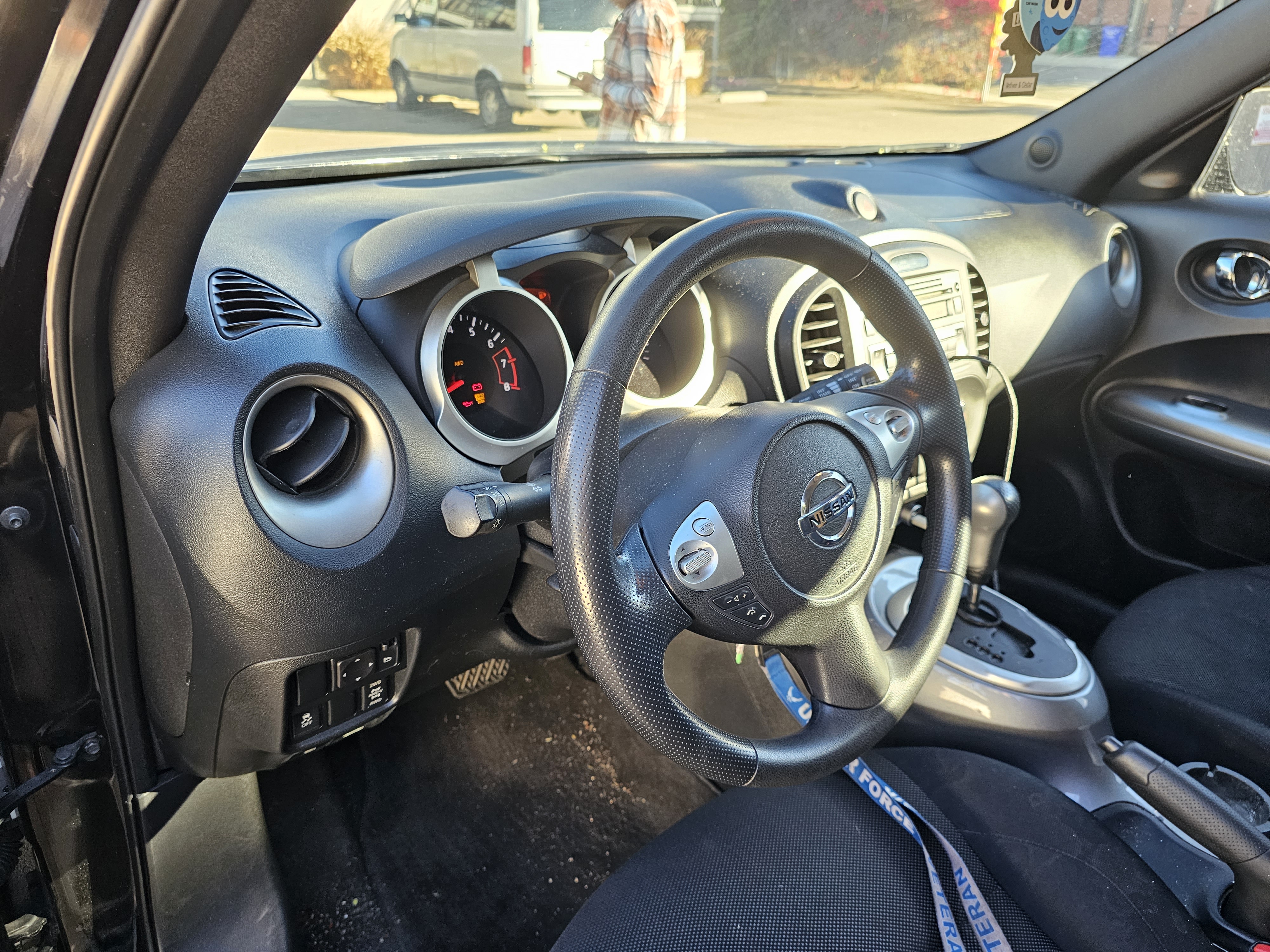 Used 2014 Nissan Juke S AWD/4WD image 11