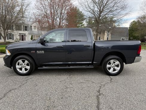 Used 2014 RAM 1500 Express image 4