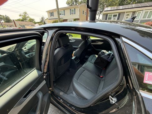 Used 2019 Audi A4 2.0T Prestige w/ Prestige Package AWD/4WD image 21