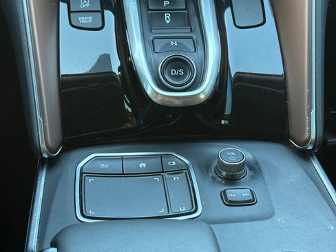 Used 2021 Acura TLX w/ Technology Package image 9