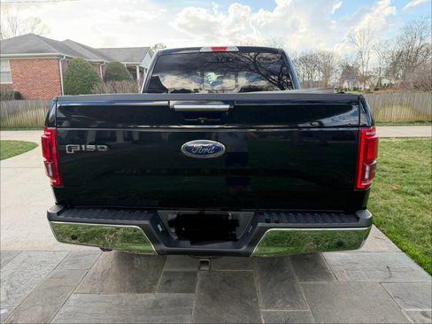 Used 2017 Ford F150 Lariat image 5