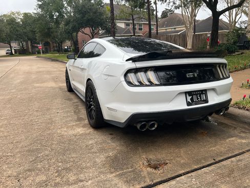 Used 2015 Ford Mustang GT Premium w/ GT Performance Package image 8