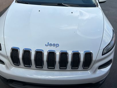 Used 2018 Jeep Cherokee Latitude
