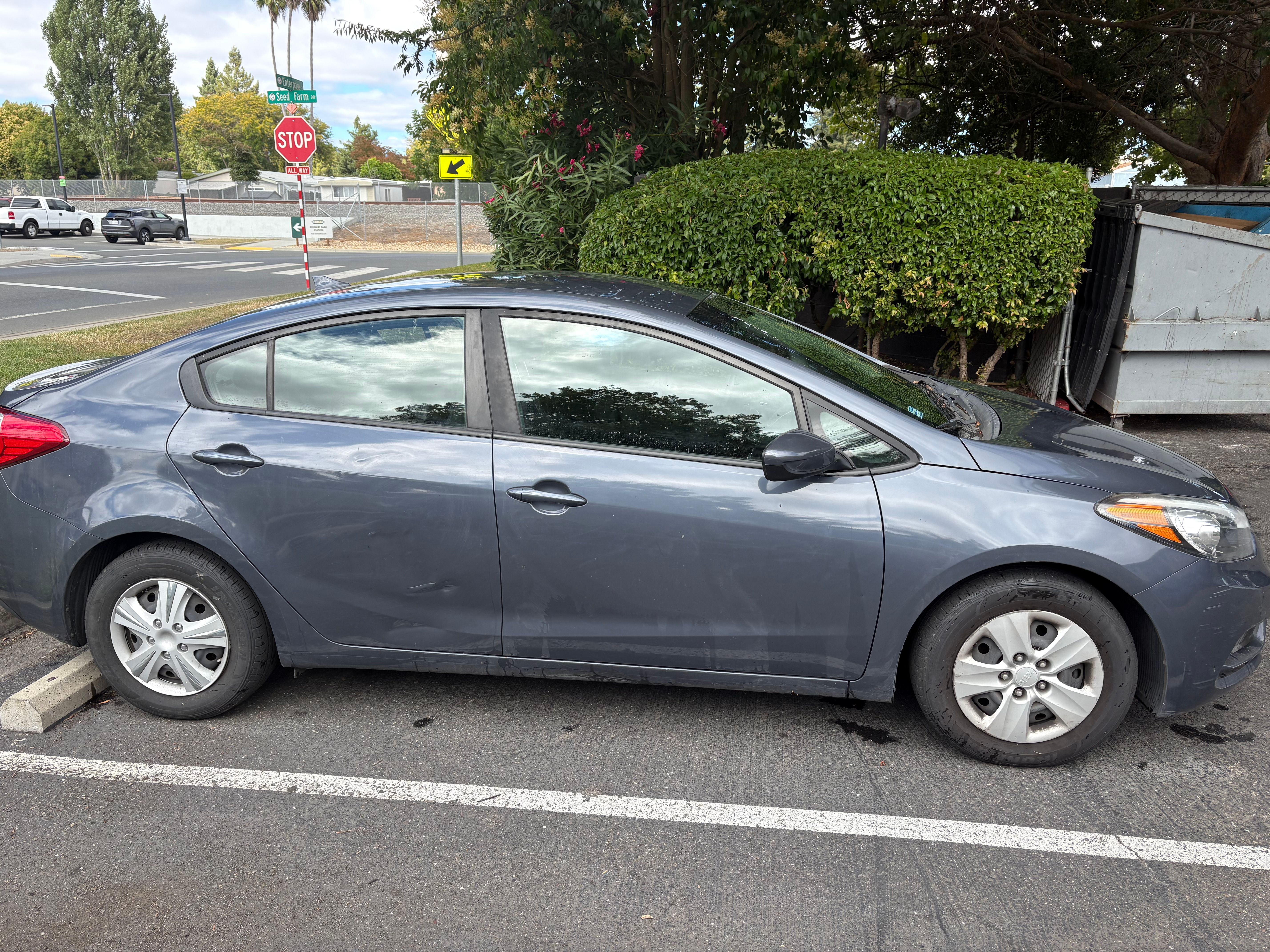 Used 2016 Kia Forte LX FWD image 9