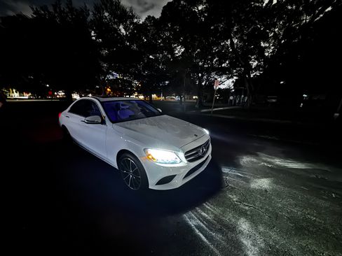 Used 2021 Mercedes-Benz C 300 4MATIC Sedan image 20