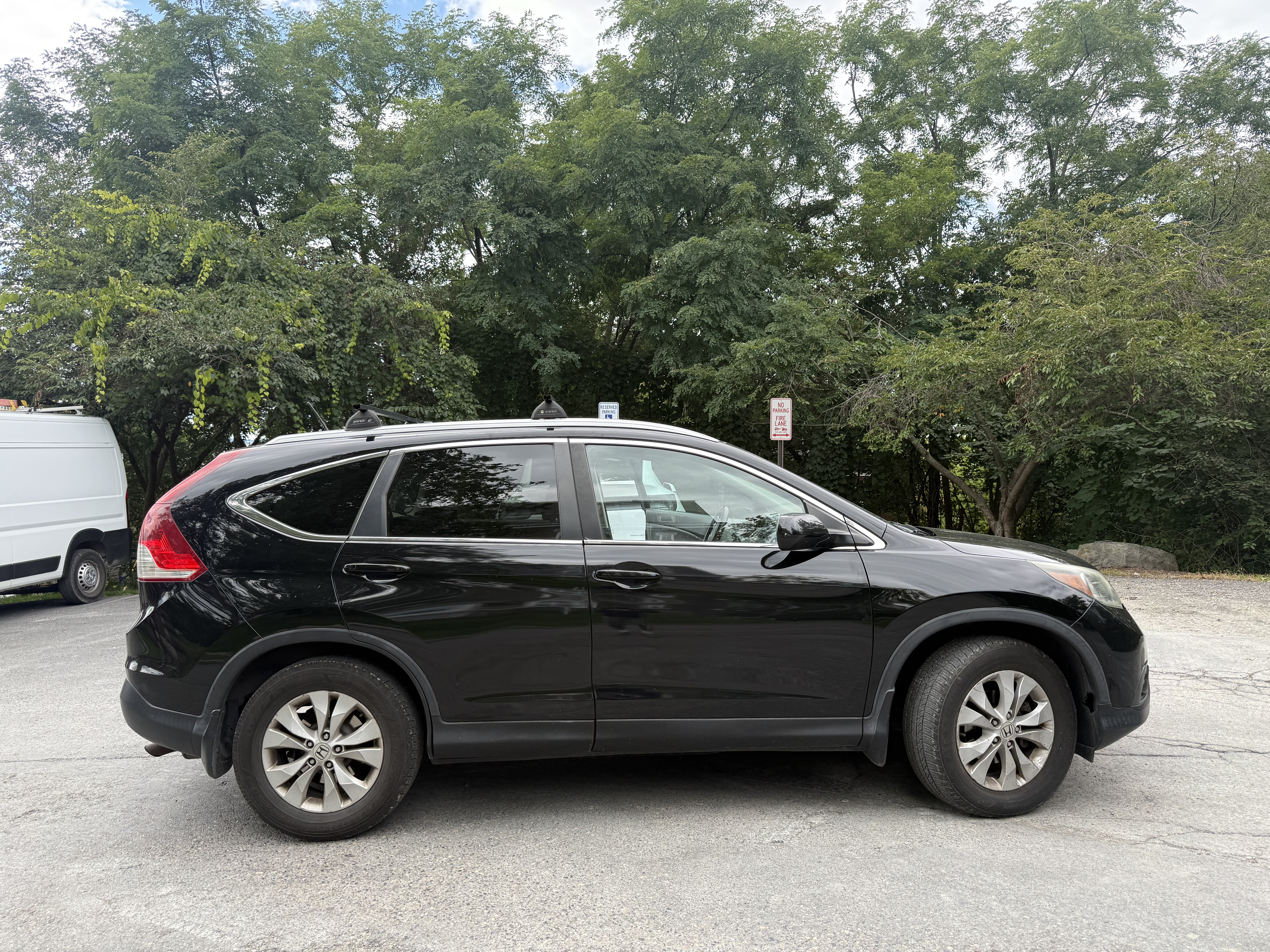 Used 2014 Honda CR-V EX-L image 2