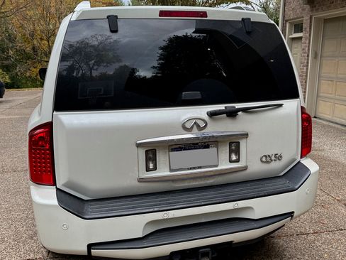 Used 2010 INFINITI QX56 56 Sport Utility 4D image 10