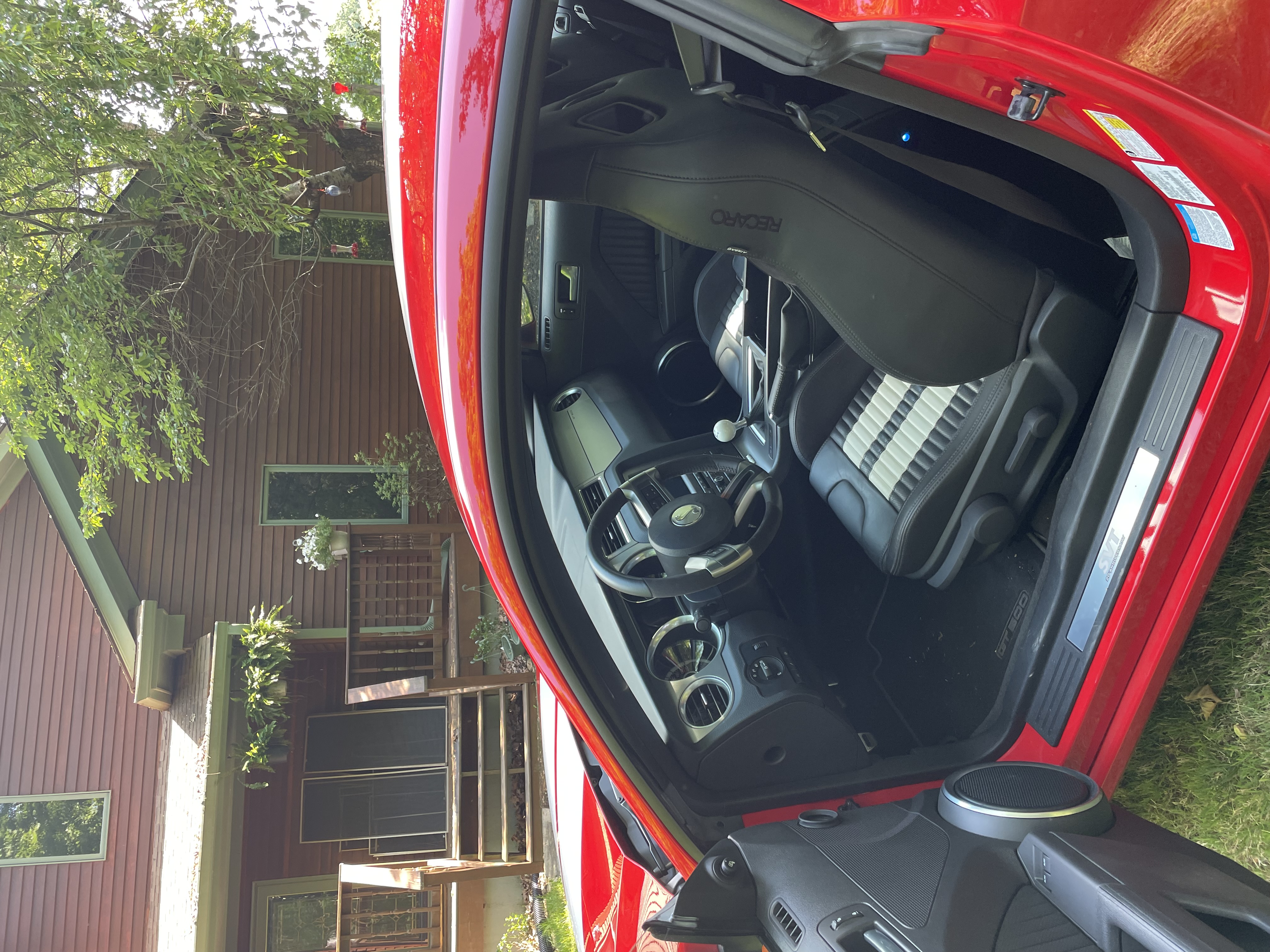 Used 2013 Ford Mustang Shelby GT500 RWD image 4