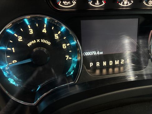 Used 2013 Ford F150 XLT w/ Luxury Equipment Group AWD/4WD image 2