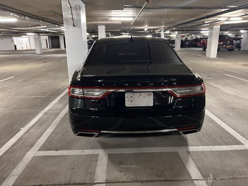 Used 2019 Lincoln Continental w/ Equipment Group 500A image 2